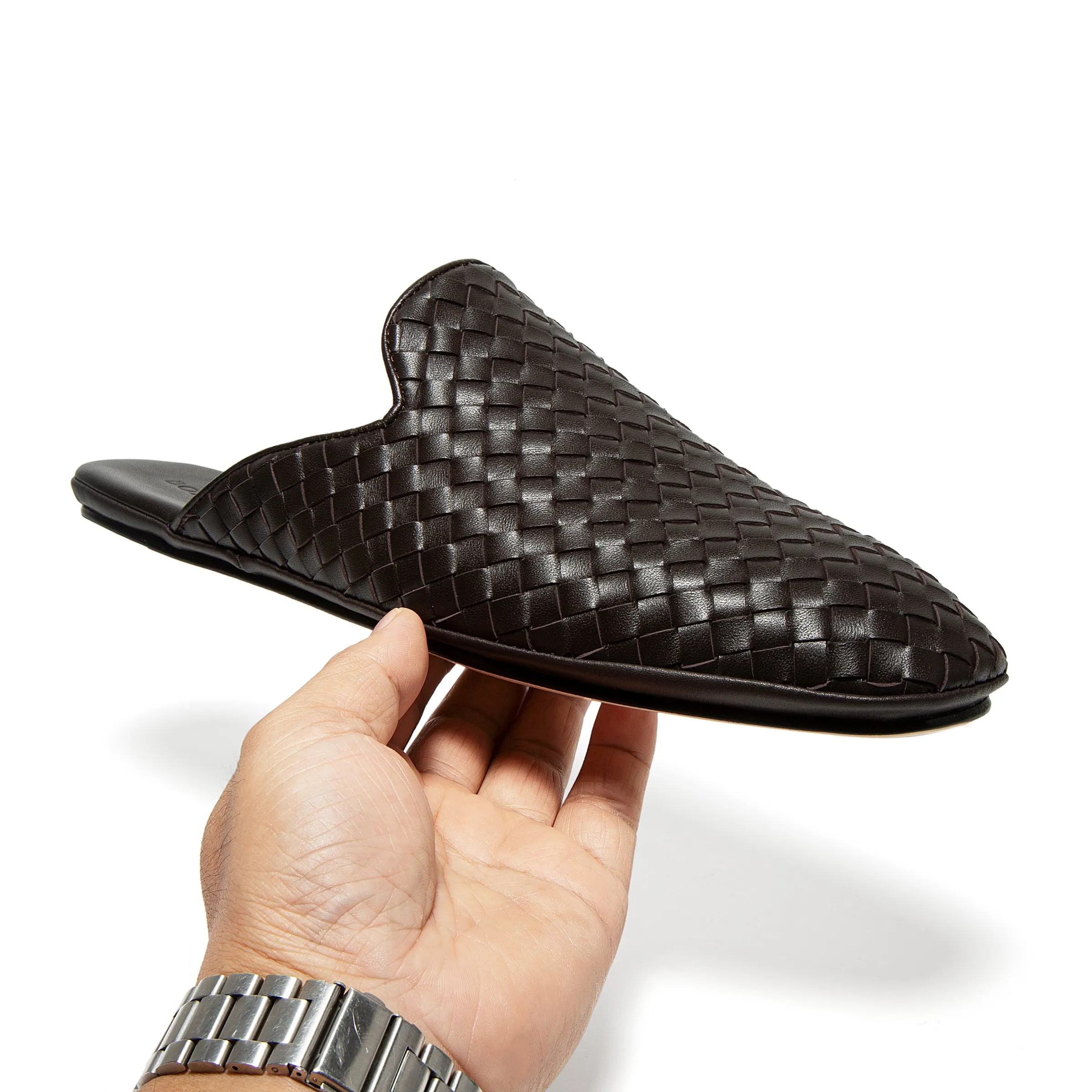 [BV] Top P: 720💰Size for couples: Female 35-39 Male 39--44 (Female 40. Male 38.45.46.47 customization is not returnable) [Note‼ ️] Add 💰 to size 46, add 💰 to size 47. Bottega Veneta's 2025 autumn counter synchronized genuine leather outsole classic woven half-drag couple model Bottega Veneta square toe flat shoes, imported mixed sheepskin, imported sheep! Leather outsole! [Rose][Rose]! Purely hand-woven and operated, the original board is reproduced one-to-one! quality assurance!